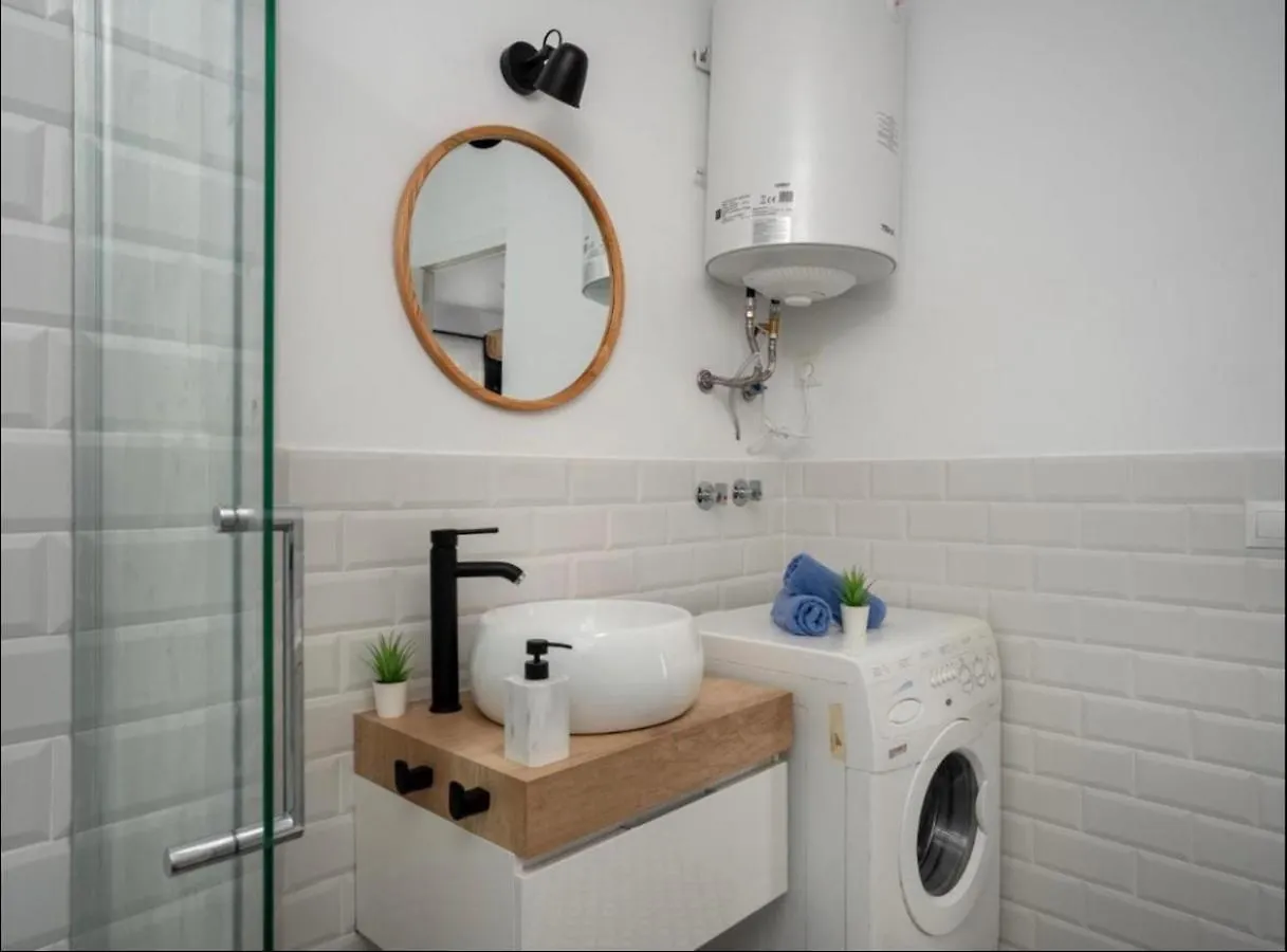 Bonito Apartamento En Torremolinos La Carihuela Appartamento Spagna
